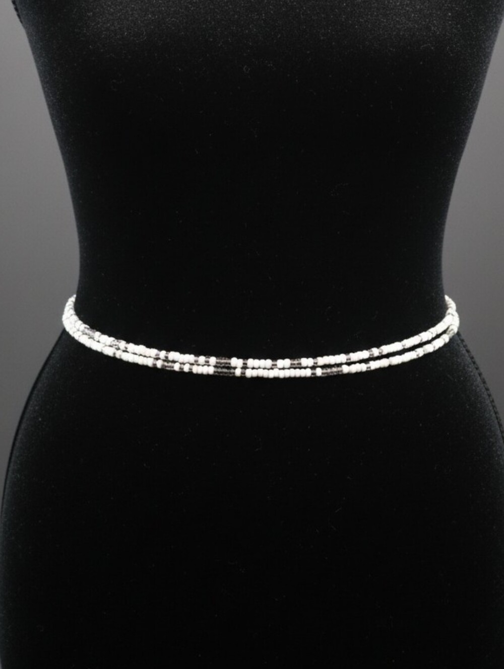 Double-Strand Beaded Waist Chain in White and Black - Designer Look